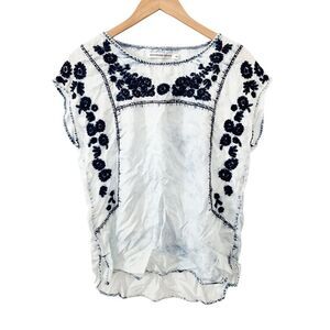 Standard Grace White Navy Blue Floral Embroidery Drop Shoulder Boho Tunic Blouse